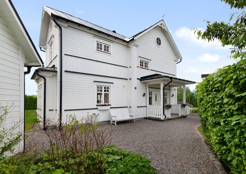 15. Renoverad La genhet Omma lning Danderyd Nora.jpg